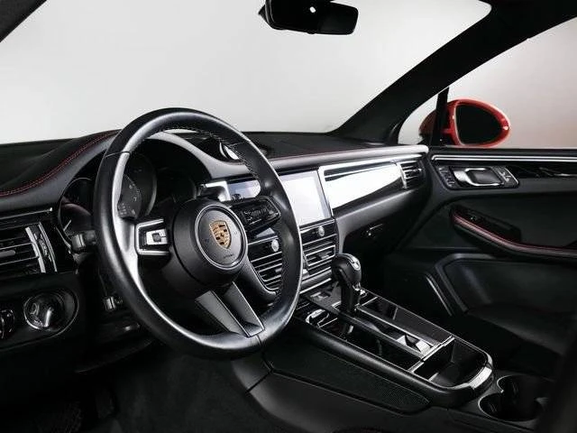 2024 Porsche Macan S - Image 4 of 5