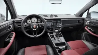 2024 Porsche Macan S - Image 29 of 31