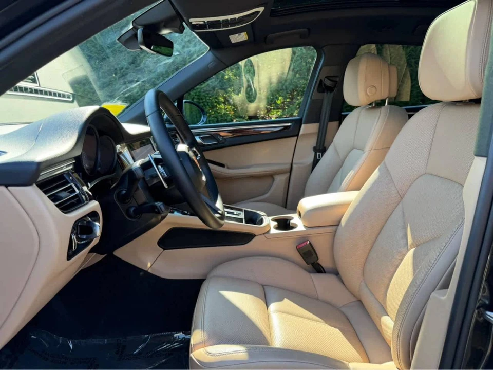2024 Porsche Macan S - Image 4 of 5