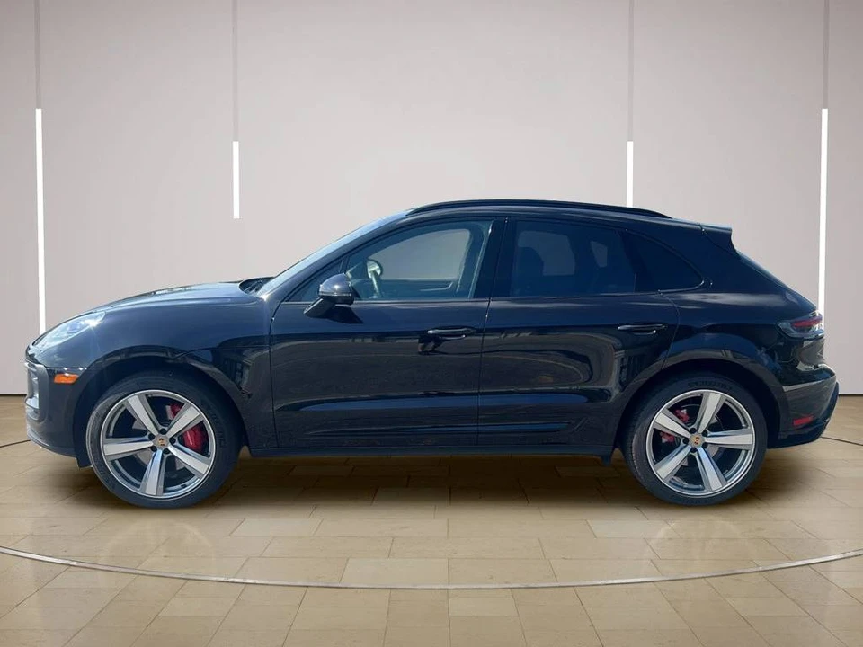 2024 Porsche Macan S - Image 2 of 5