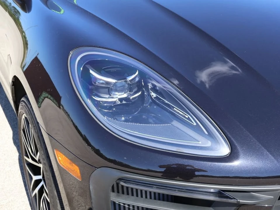 2024 Porsche Macan S - Image 14 of 20