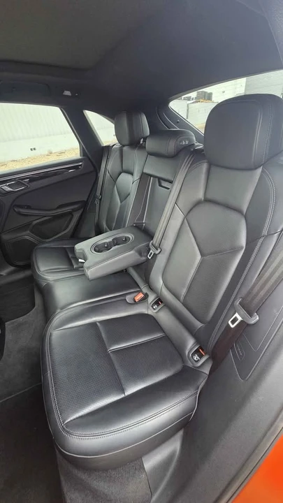 2024 Porsche Macan S - Image 10 of 20