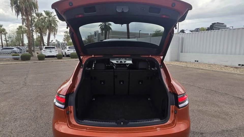 2024 Porsche Macan S - Image 6 of 20