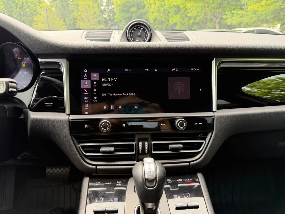 2024 Porsche Macan S - Image 12 of 14