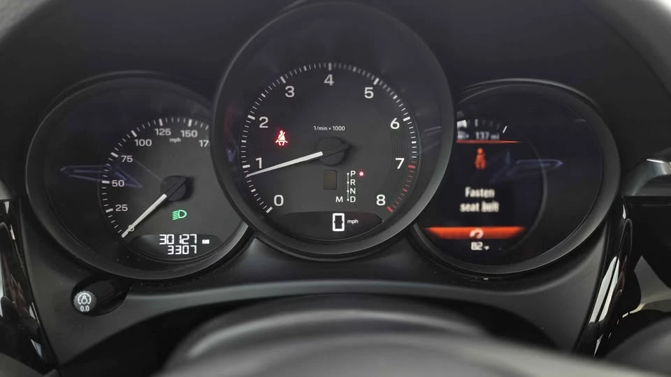 2024 Porsche Macan S - Image 19 of 20