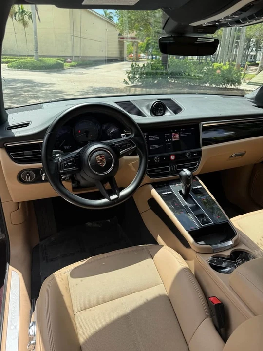 2024 Porsche Macan S - Image 14 of 19