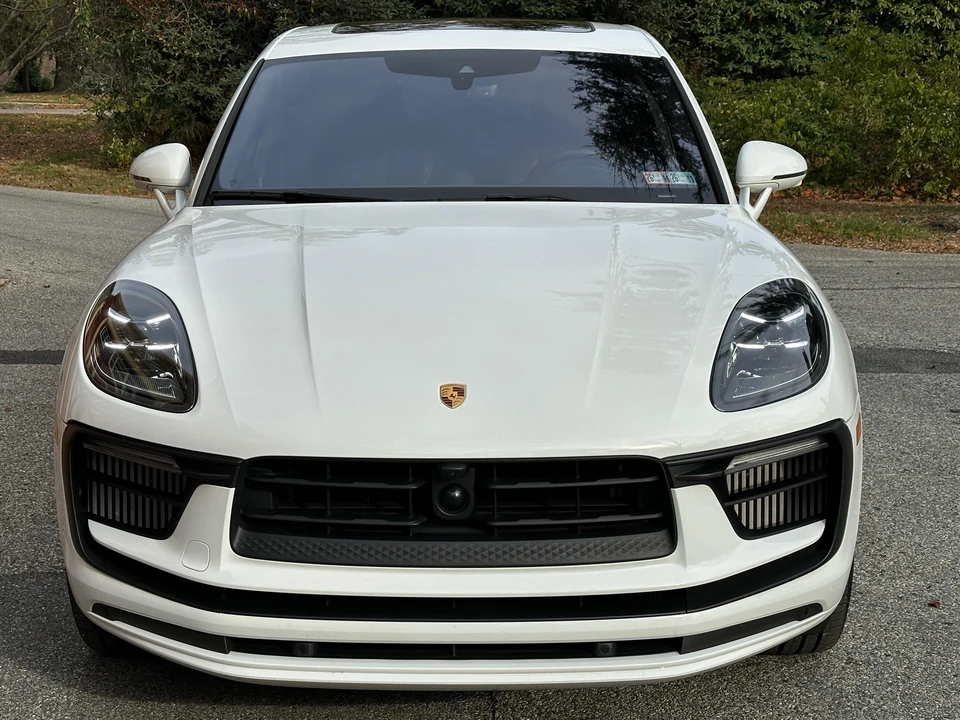 2024 Porsche Macan S - Image 6 of 31