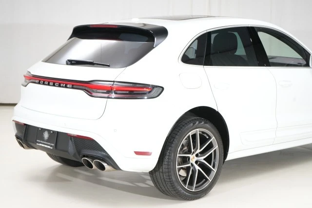 2024 Porsche Macan S - Image 13 of 21