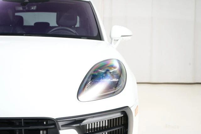2024 Porsche Macan S - Image 6 of 21