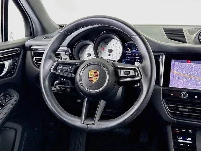 2024 Porsche Macan S - Image 12 of 20