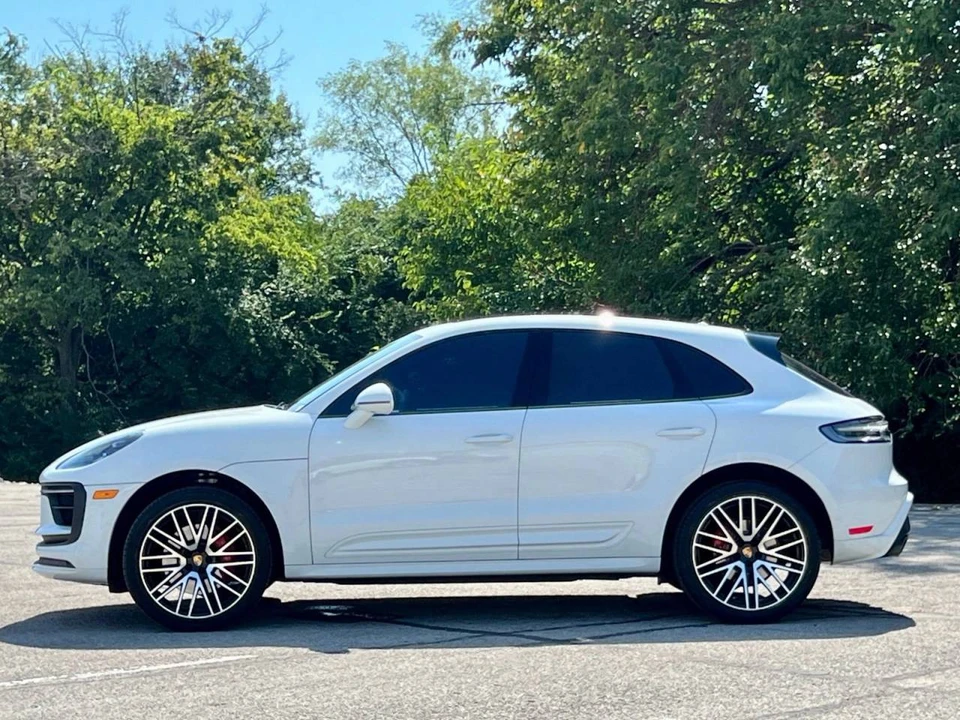 2024 Porsche Macan S - Image 2 of 4