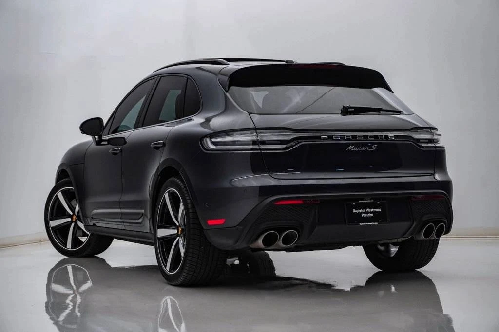 2024 Porsche Macan S - Image 3 of 4