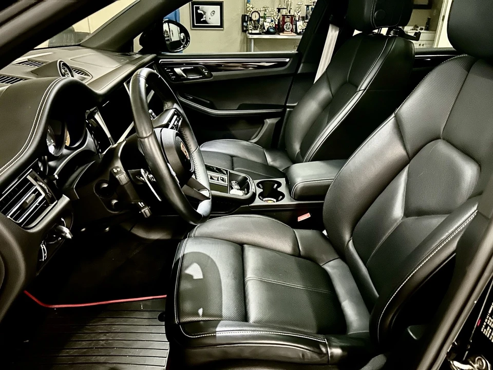 2024 Porsche Macan S - Image 21 of 27