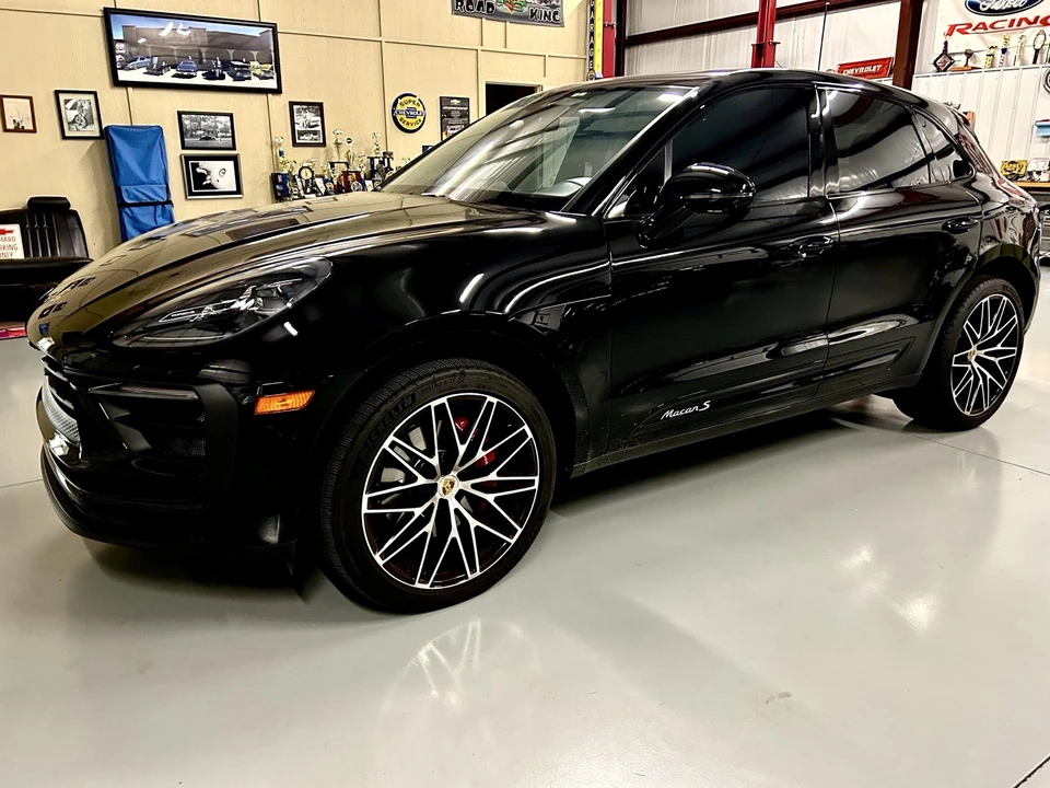 2024 Porsche Macan S - Image 6 of 27