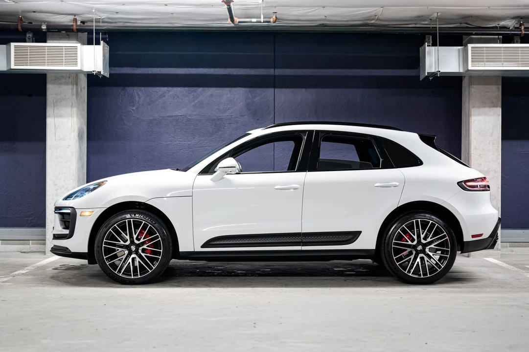 2024 Porsche Macan S - Image 7 of 31