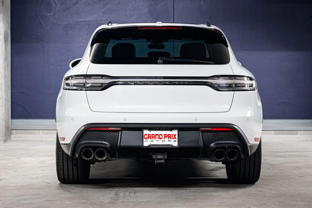 2024 Porsche Macan S - Image 4 of 31