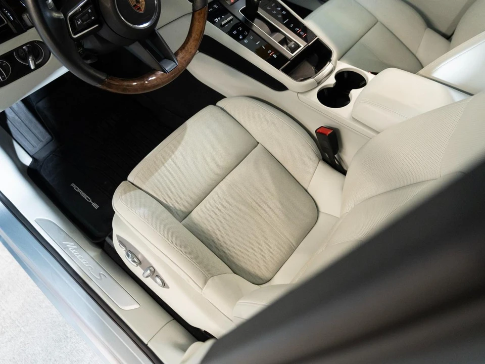 2024 Porsche Macan S - Image 15 of 28
