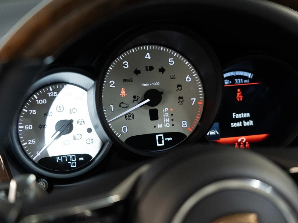 2024 Porsche Macan S - Image 20 of 28
