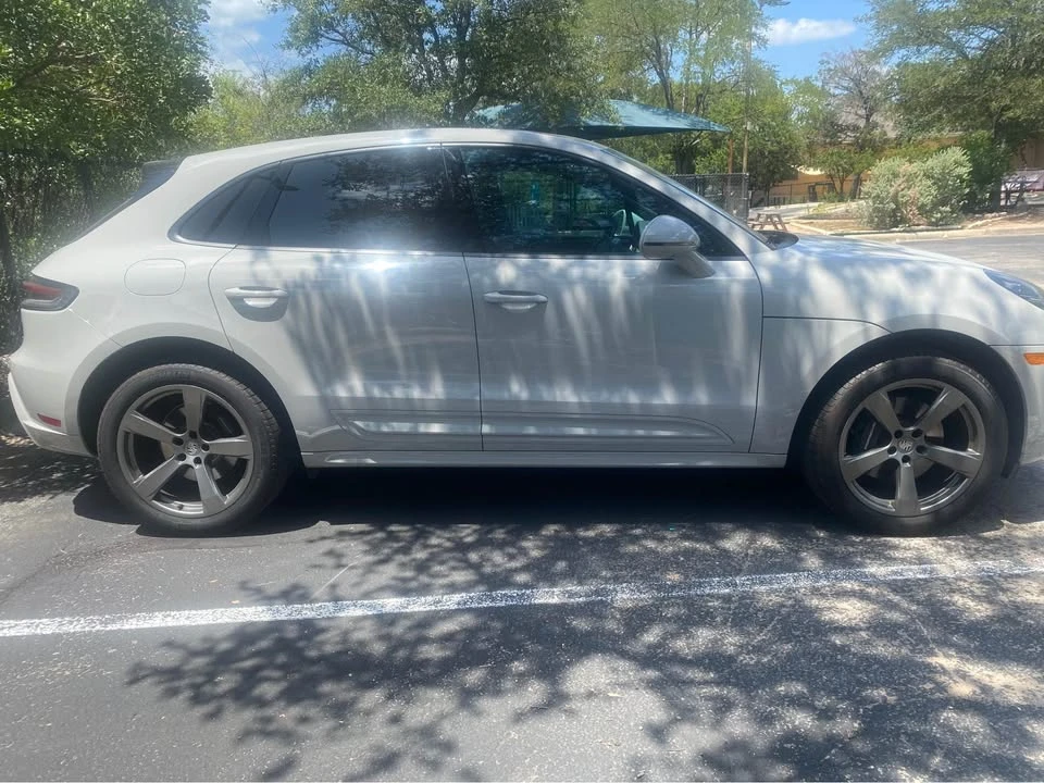 2024 Porsche Macan - Image 4 of 7