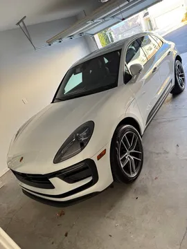 2024 Porsche Macan Sport Utility 4D