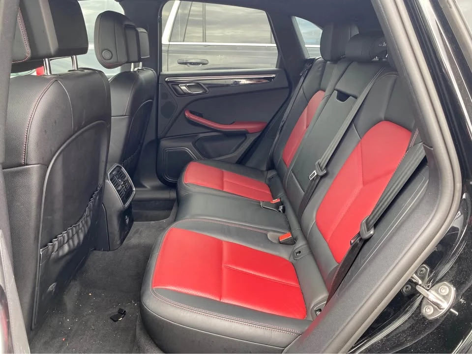 2024 Porsche Macan - Image 8 of 12