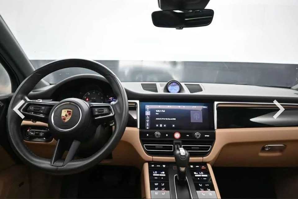2024 Porsche Macan - Image 10 of 10
