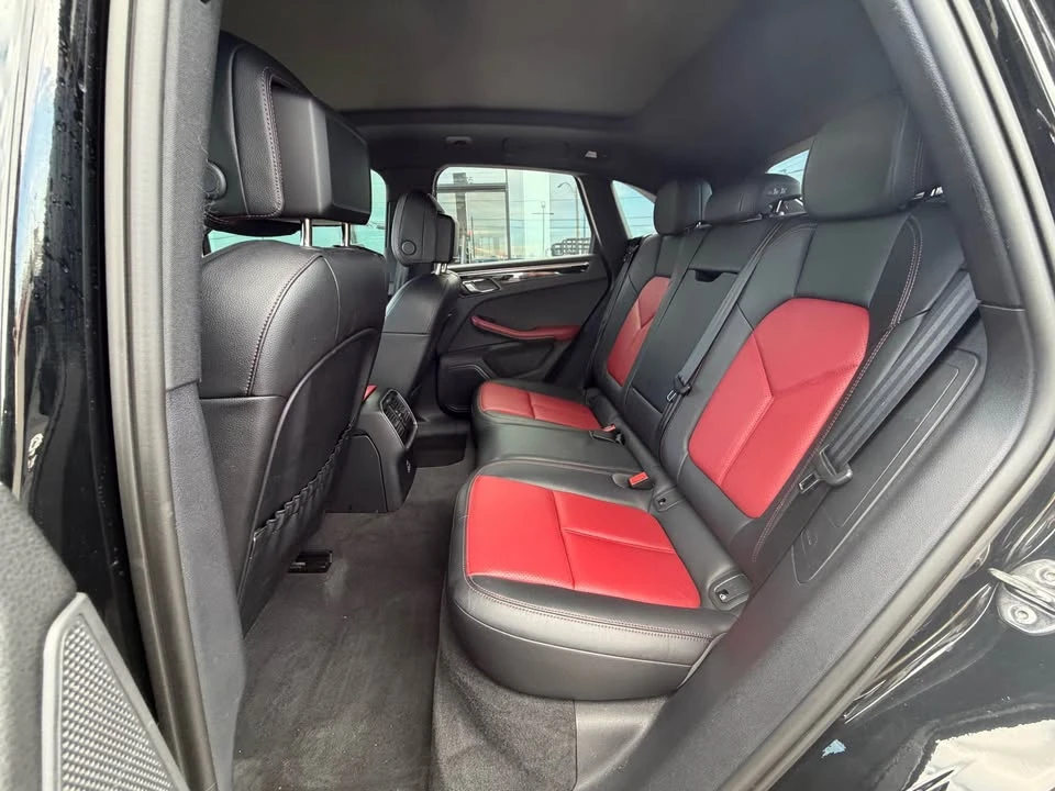 2024 Porsche Macan - Image 6 of 9