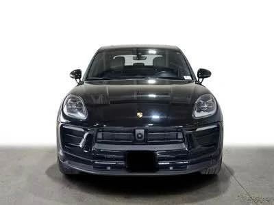 2024 Porsche Macan - Image 2 of 20