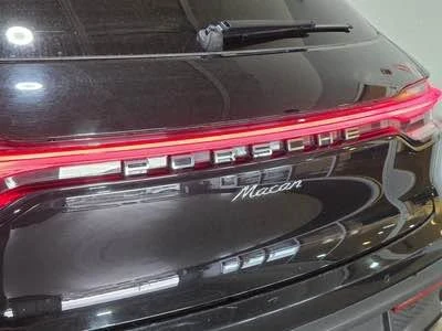 2024 Porsche Macan - Image 20 of 20