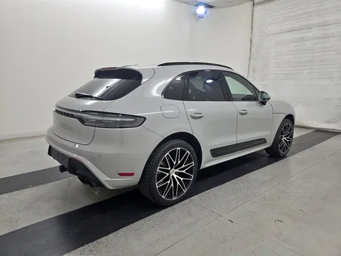 2024 Porsche Macan T