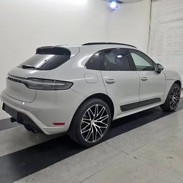 2024 Porsche Macan T
