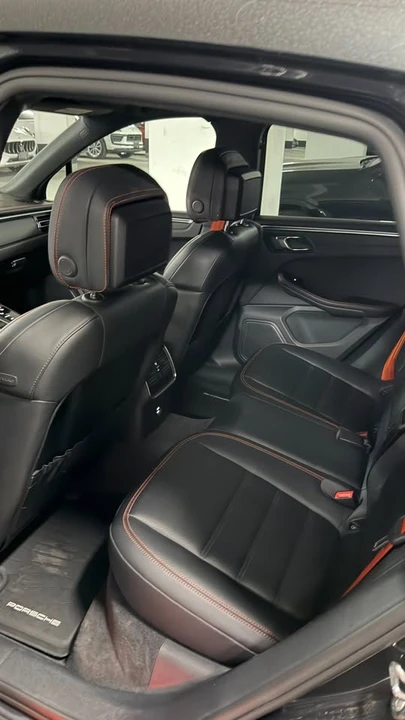 2024 Porsche Macan T - Image 8 of 8