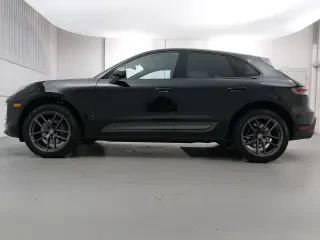 2024 Porsche Macan T - Image 2 of 4
