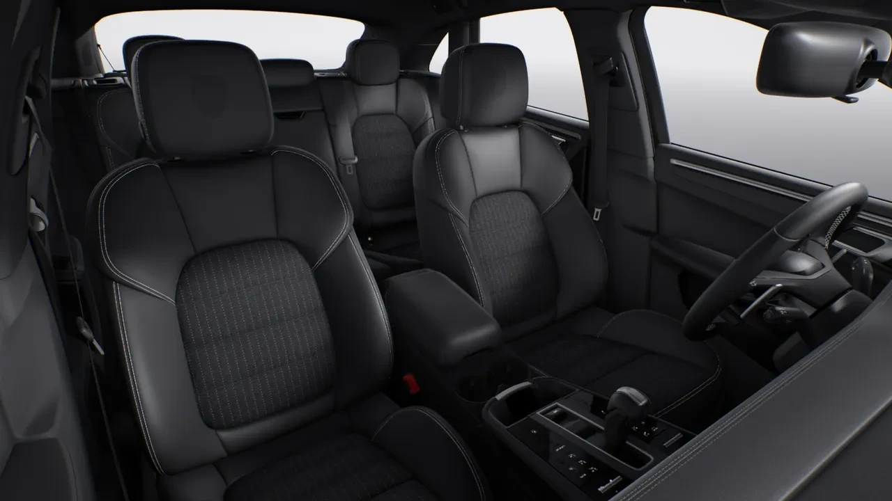 2024 Porsche Macan T - Image 6 of 11