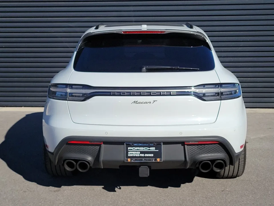 2024 Porsche Macan T - Image 4 of 8