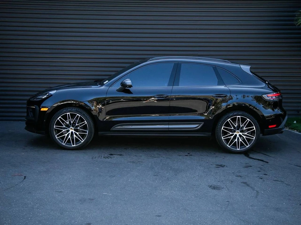2024 Porsche Macan T - Image 2 of 5