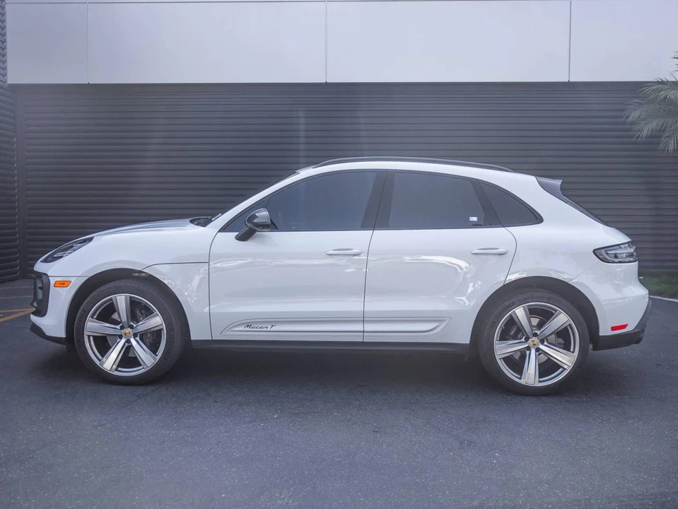2024 Porsche Macan T - Image 2 of 5