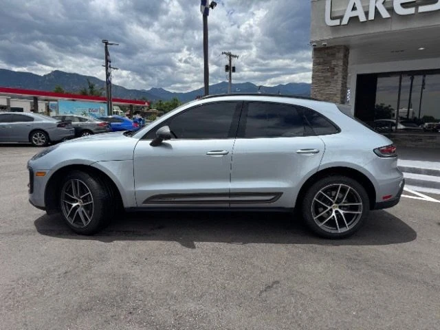 2024 Porsche Macan T - Image 8 of 20