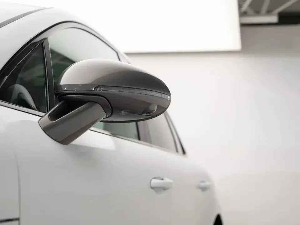 2024 Porsche Macan T - Image 7 of 20