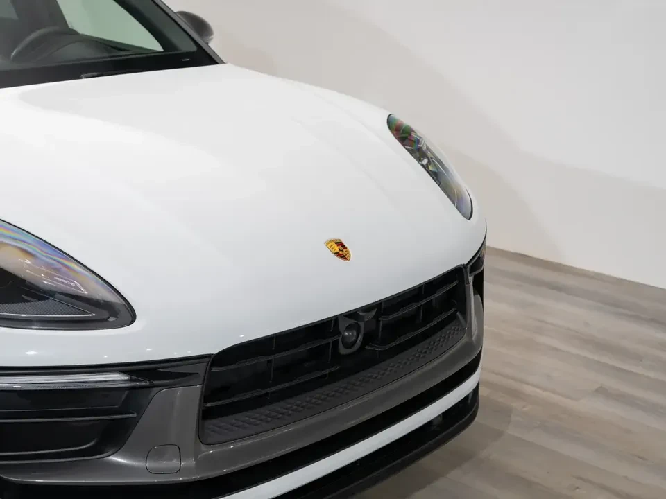 2024 Porsche Macan T - Image 5 of 20