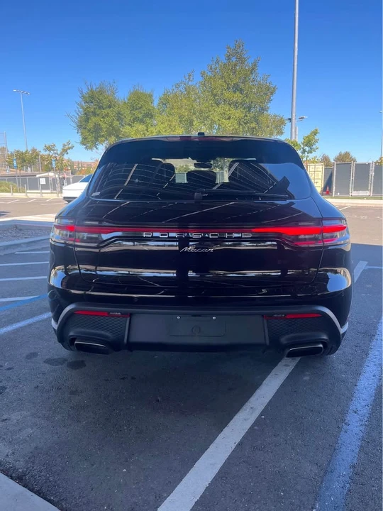 2024 Porsche Macan T - Image 19 of 19