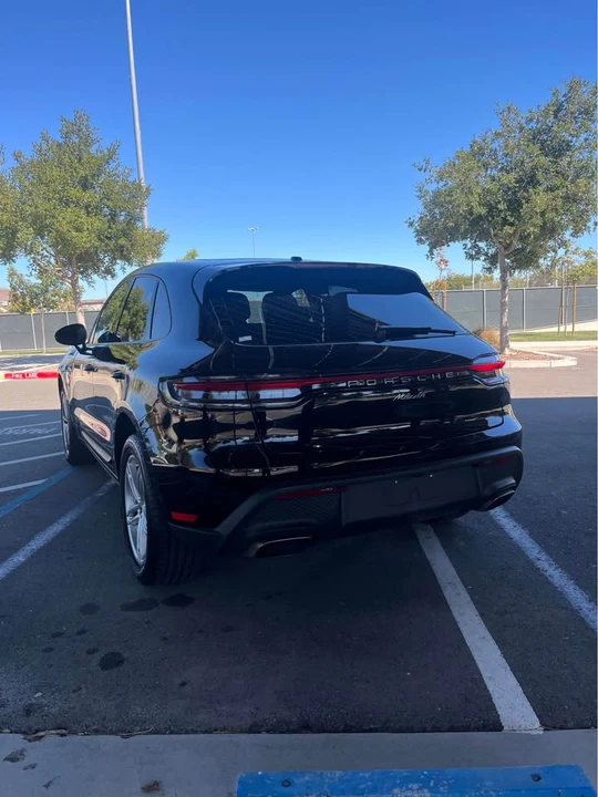 2024 Porsche Macan T - Image 9 of 19