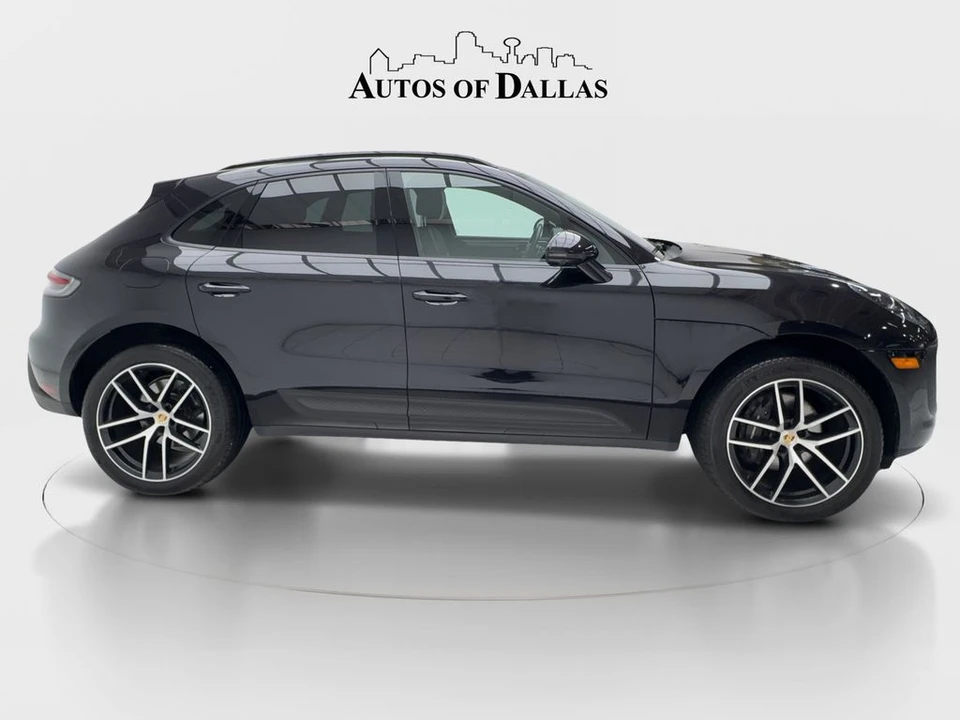 2024 Porsche Macan T - Image 6 of 31