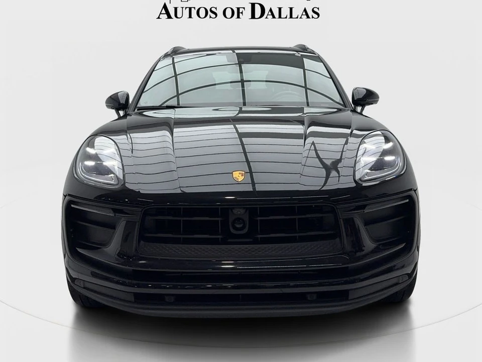 2024 Porsche - Image 3 of 31