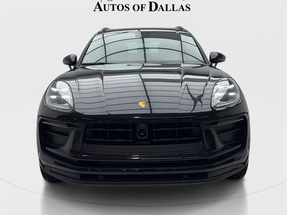 2024 Porsche Macan T - Image 3 of 31