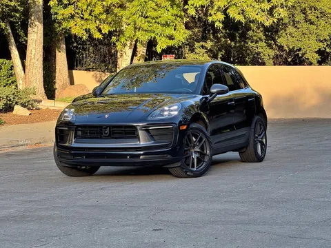 2024 Porsche Macan T