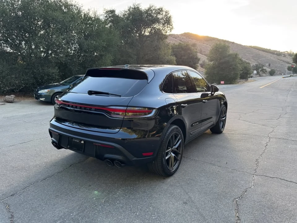 2024 Porsche Macan T - Image 6 of 20