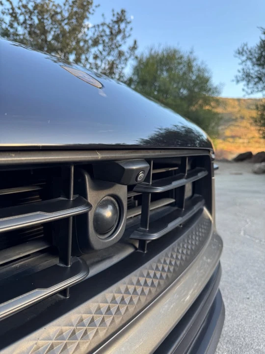 2024 Porsche Macan T - Image 19 of 20