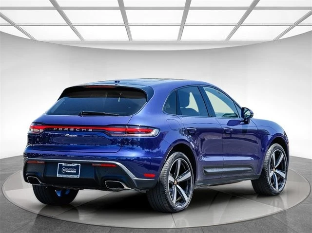 2024 Porsche Macan T - Image 4 of 12