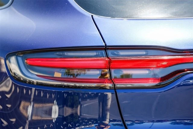 2024 Porsche Macan T - Image 8 of 12